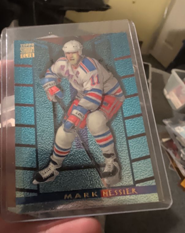 1994 Stadium Club Finest #3 Mark Messier — front