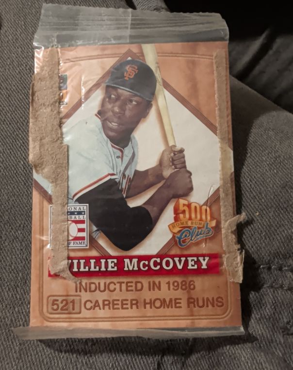 2001 Topps Post 500HR Club #4 Willie McCovey — front