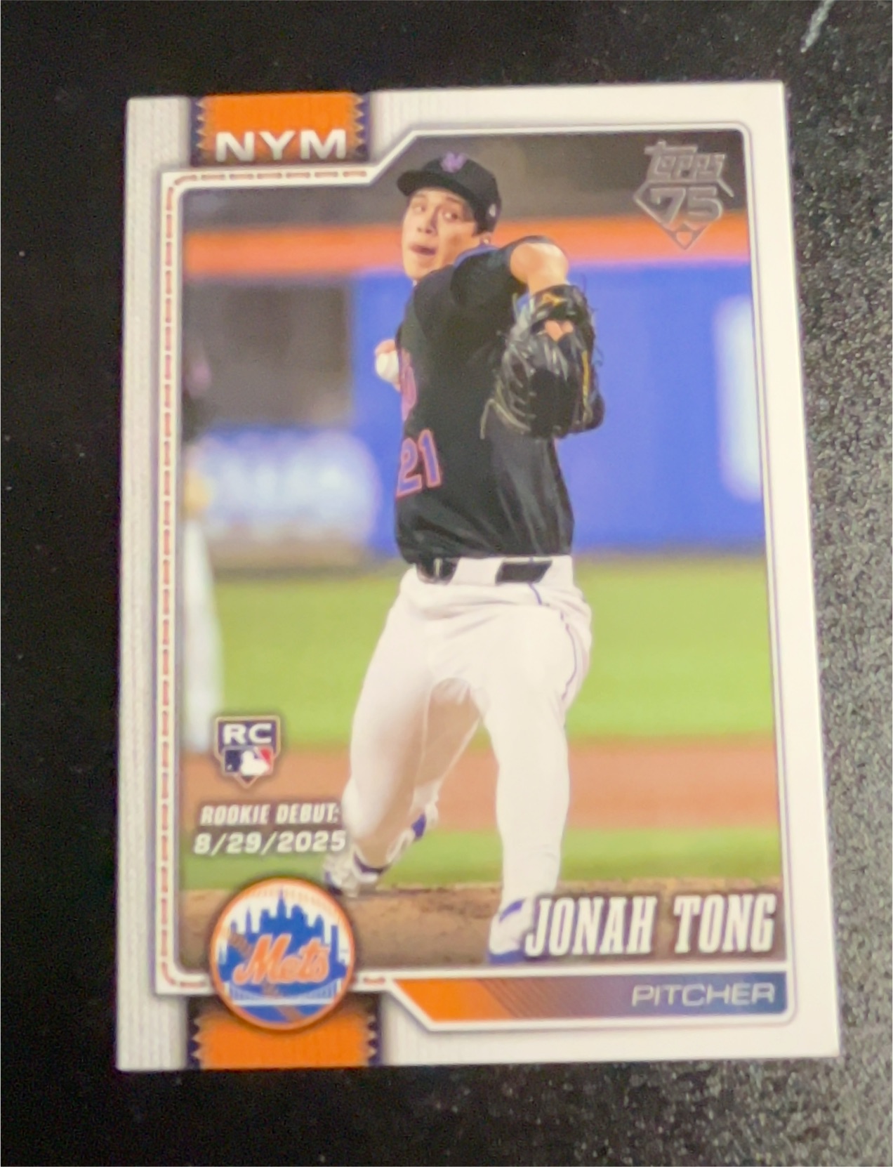 2026 Topps #4 Jonah Tong — front