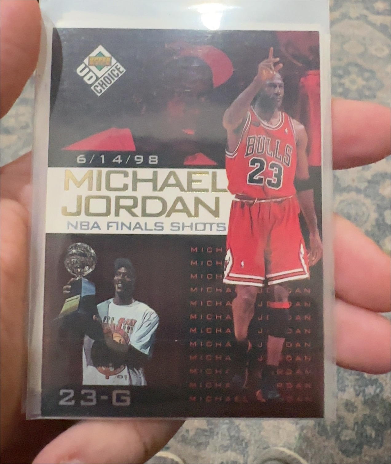 1998 Upper Deck Hardcourt #23-G Michael Jordan — front