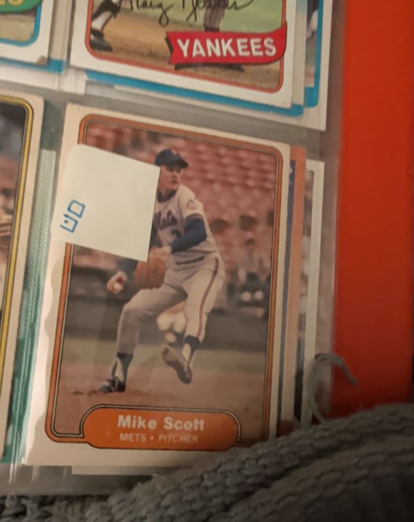 1982 Fleer #535 Mike Scott — front