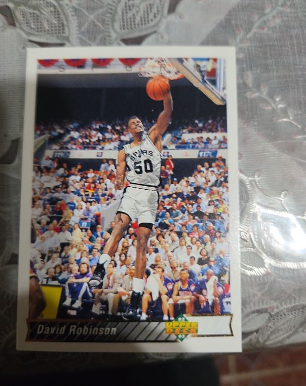 1992 Upper Deck #82 David Robinson — front