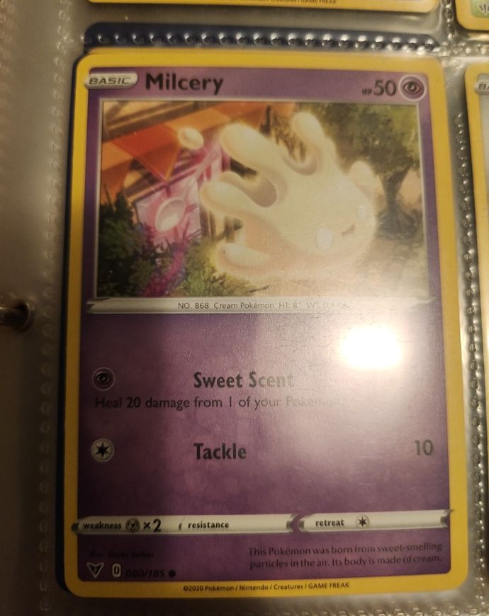 Pokemon Vivid Voltage #80 Milcery — front