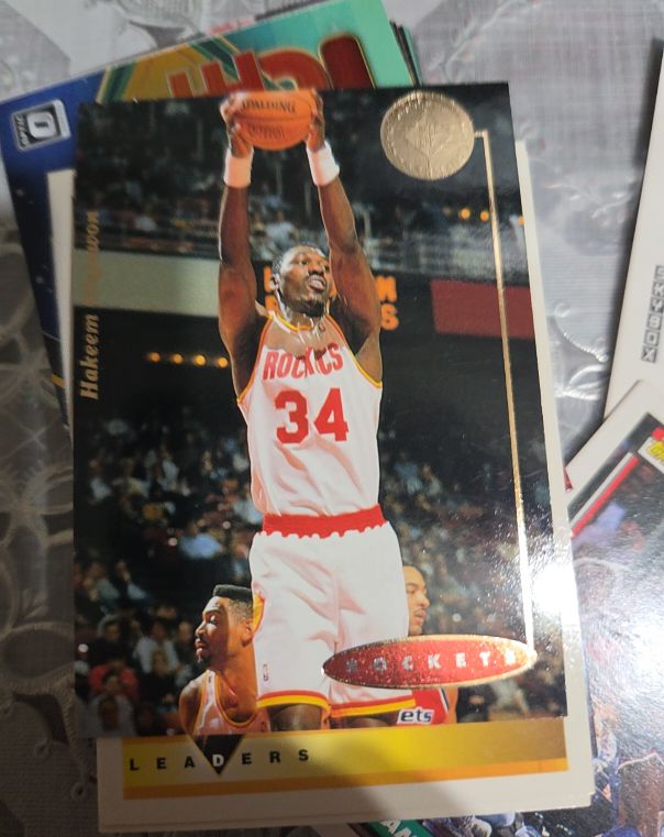 1994 SP Championship #67 Hakeem Olajuwon — front