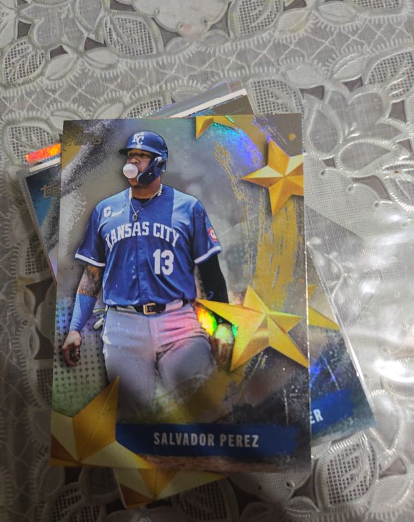 2025 Topps Update Stars of MLB #SMLB-78 Salvador Perez — front