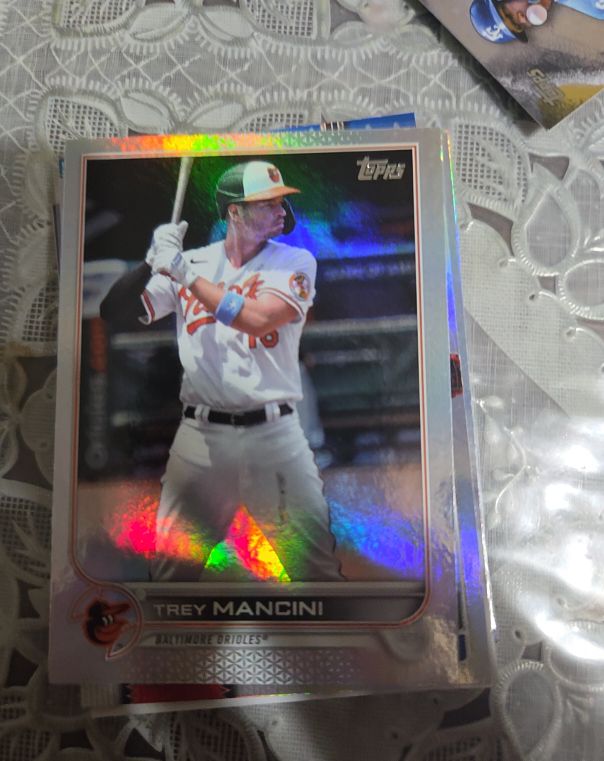2022 Topps Chrome #72 Trey Mancini — front