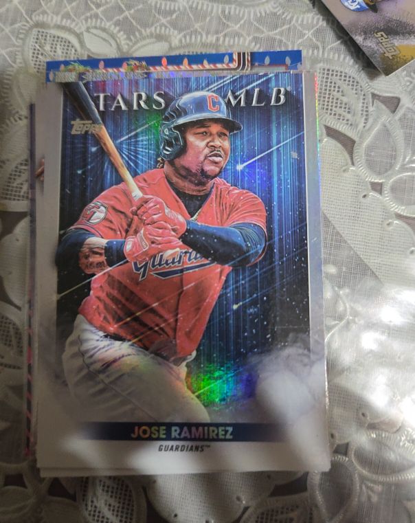 2022 Topps Stars of MLB Chrome #SMLBC-7 Jose Ramirez — front