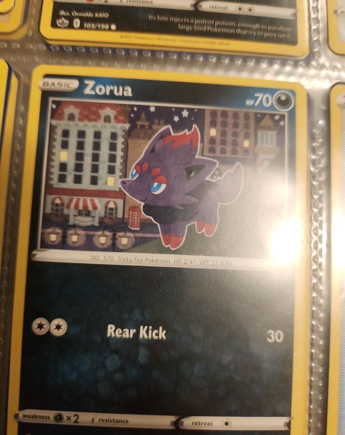 Pokemon Evolving Skies #102 Zorua — front