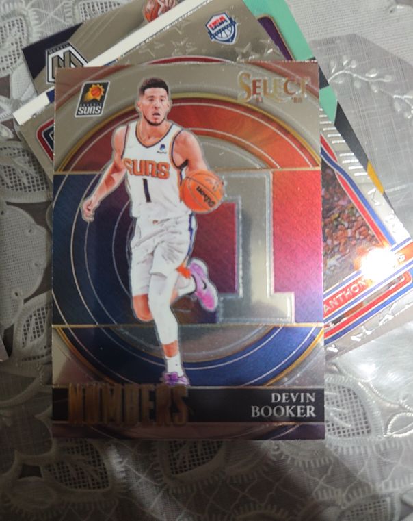 2021 Panini Select Numbers #37 Devin Booker — front