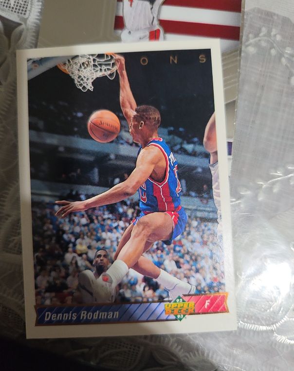 1992 Upper Deck #242 Dennis Rodman — front