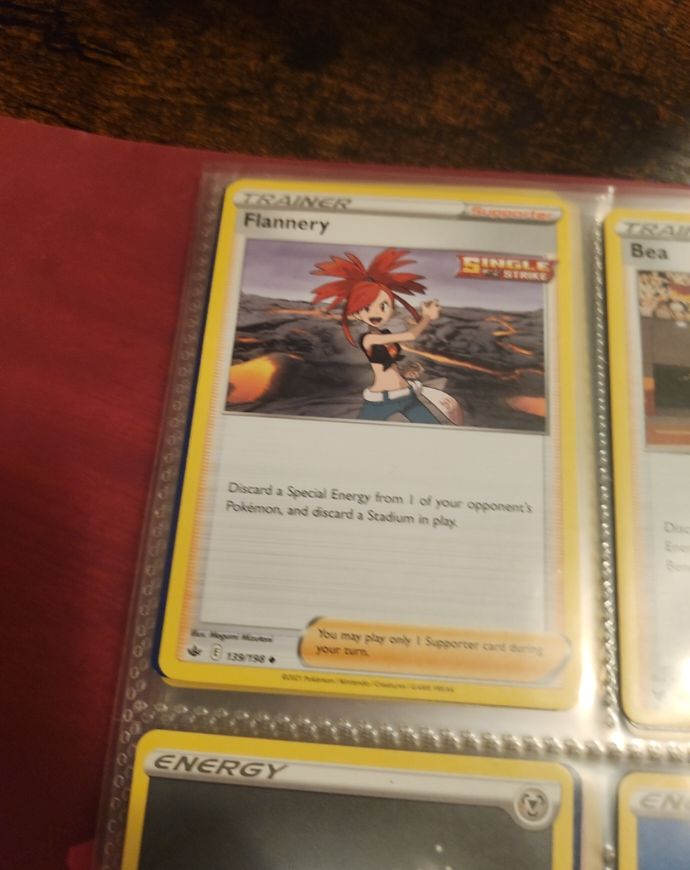 Pokemon Chilling Reign #139 Flannery — front