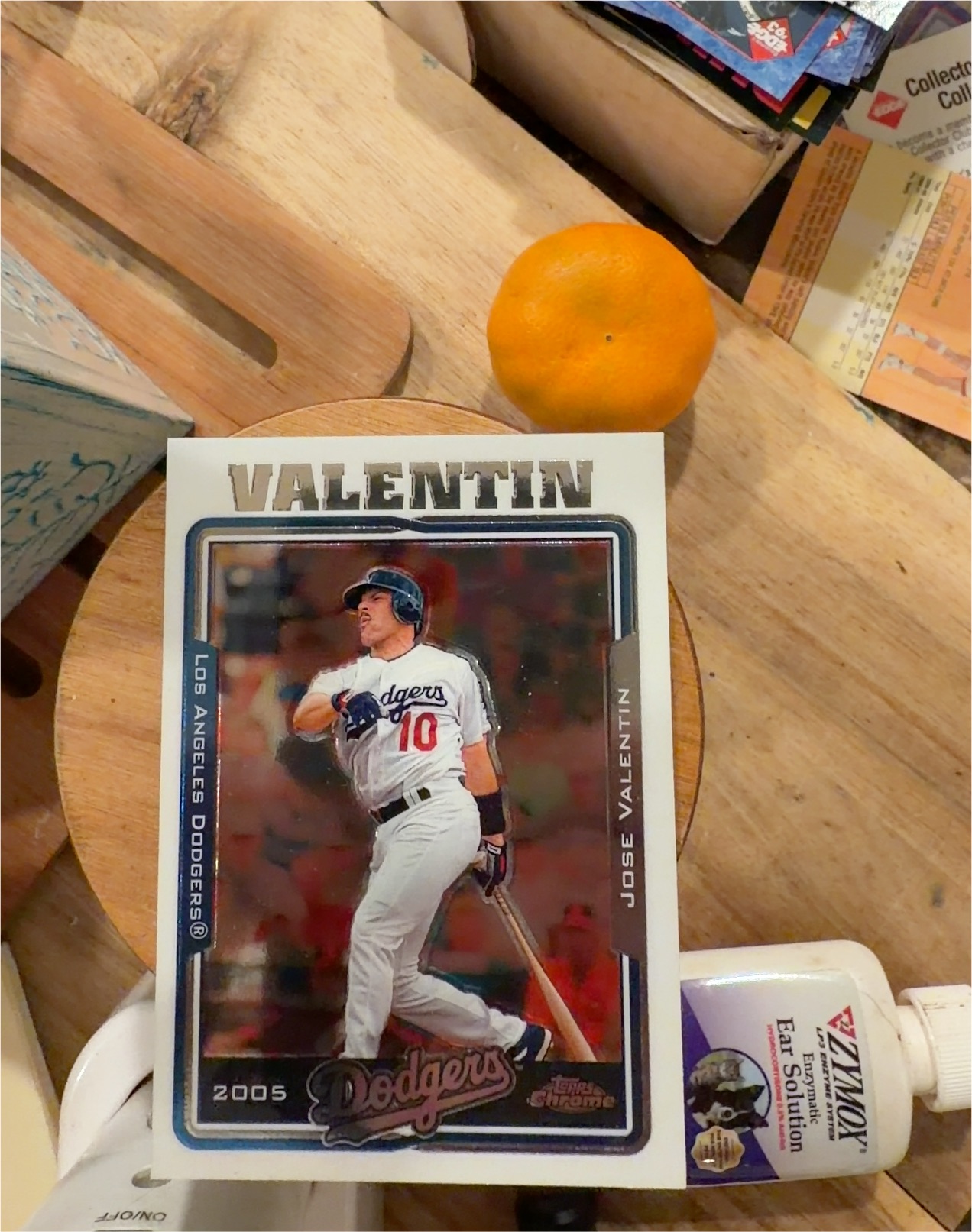2005 Topps Updates & Highlights #UH7 Jose Valentin — front